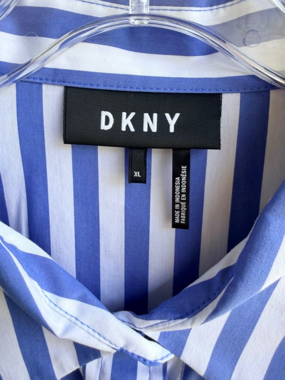 DKNY Ruffled Long Sleeve Button Up Blue/White Striped Shirt Women's Size XL - Picture 3 of 8